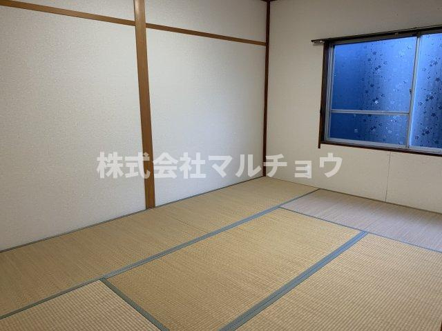 旭ハイツの和室|和室、ちょっとしたくつろぎスペースにいかがでしょうか