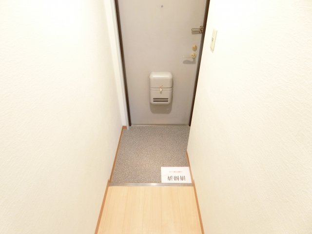 ヒカリハイツドイⅡの玄関