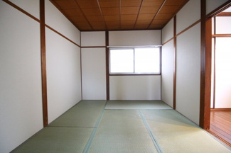 【寝室】