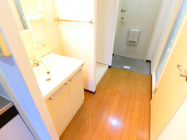 レジデンス遊園前の洗面所