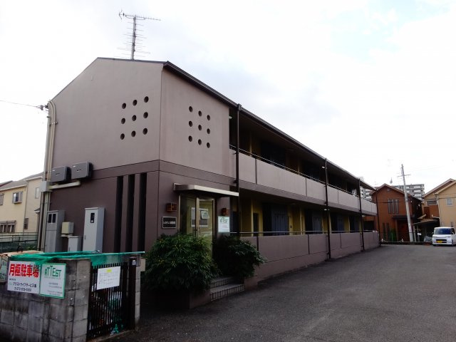 レジデンス遊園前の外観