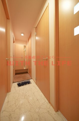 ラポールハピネス【キャッシュバック対象物件】の玄関|落ち着いた玄関です