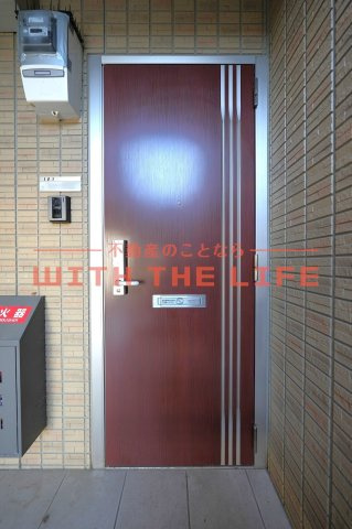 ラポールハピネス【キャッシュバック対象物件】の玄関|シンプルで使いやすい玄関です