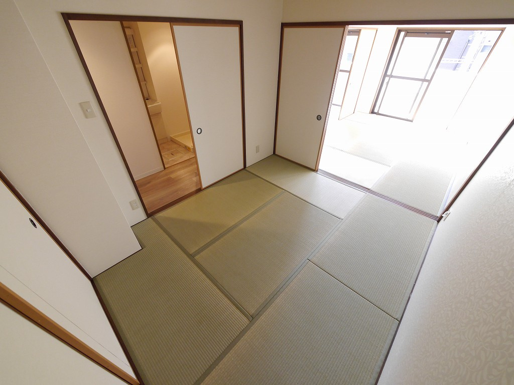 シャロン鷹取東の和室