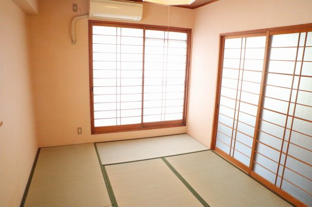 シティハイツメープルの和室