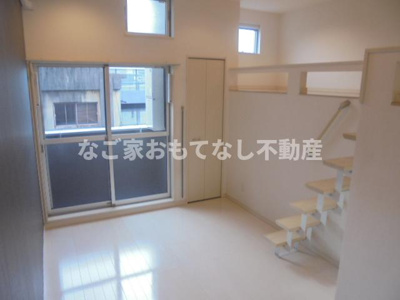【居間・リビング】 | ブランドハウス城西１ | 同タイプ写真