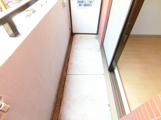 泉ヶ丘アイビースクエアのバルコニー