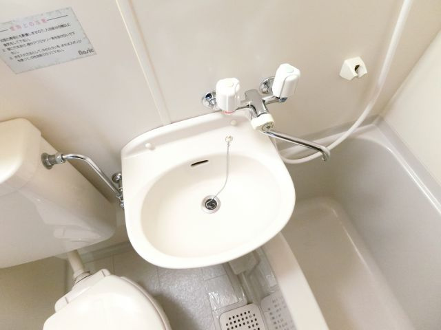 泉ヶ丘アイビースクエアの洗面所