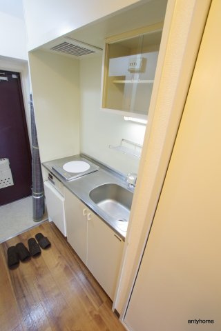 リアライズ西淡路　仲介手数料無料のキッチン