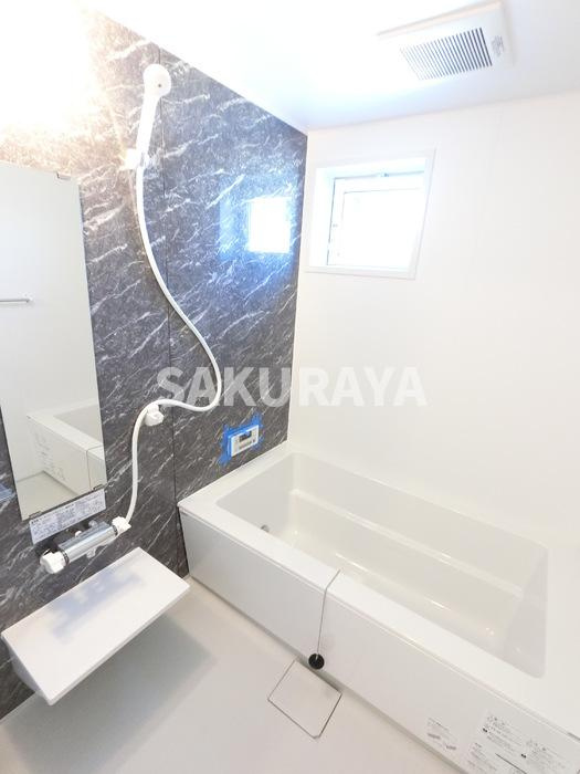 ブライトの浴室