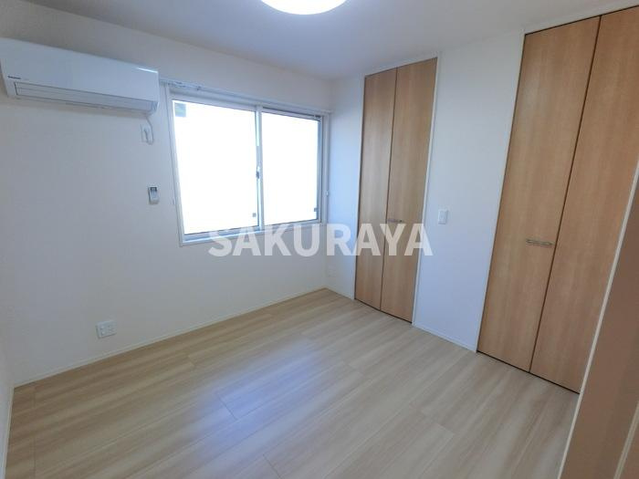 ブライトの洋室