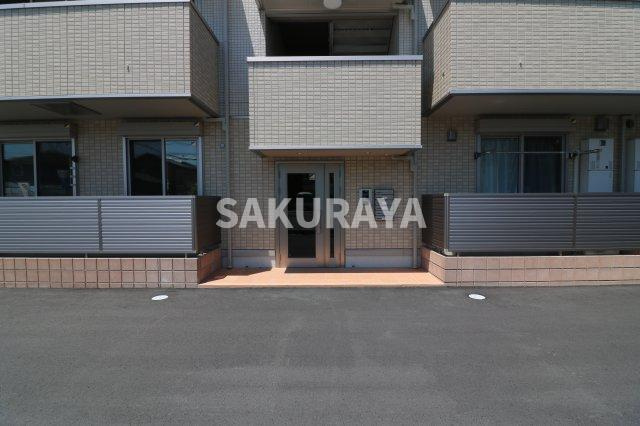 ブライトのエントランス