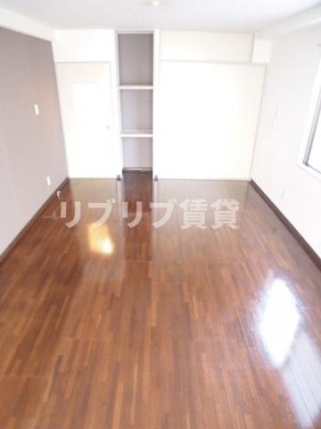 本山マンションの居間・リビング
