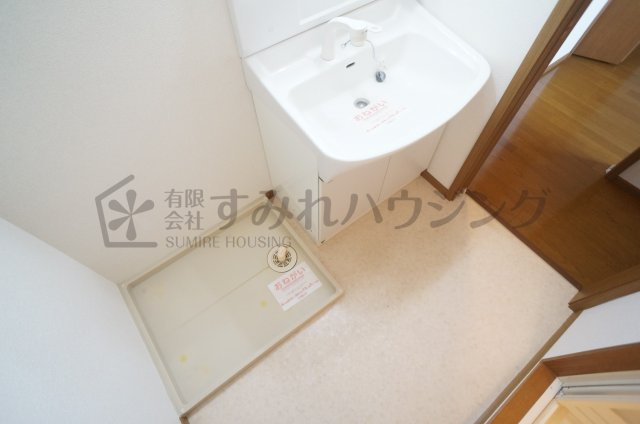 グリーンコート西田の洗面所