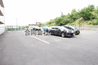 【駐車場】 | ハイツモアライフ | 駐車場があります
