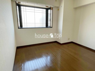 【洋室】 | HACHIBUSE鳴尾【鳴尾小・鳴尾中・鳴尾駅】 | 5.8帖
HACHIBUSE鳴尾