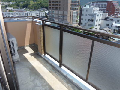 【バルコニー】 | サンセゾンみな与 | 『サンセゾンみな与』