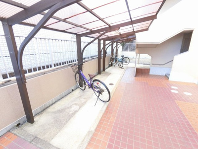 【その他共用部分】 | エスペランサ第2十日市場 | 駐輪場