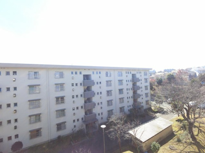 【展望】 | 霧が丘グリーンタウン第一住宅1-12号棟 | 4階部分につき眺望良好です。