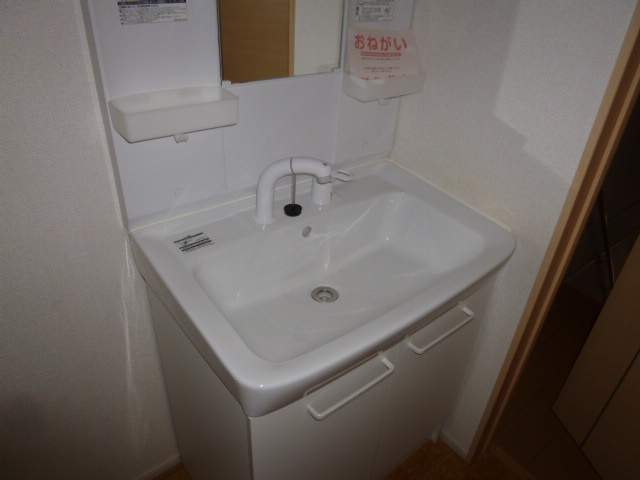 倉敷市連島町鶴新田のアパートの洗面所