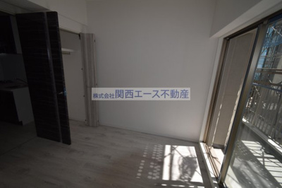 【居間・リビング】 | リアライズ布施駅前