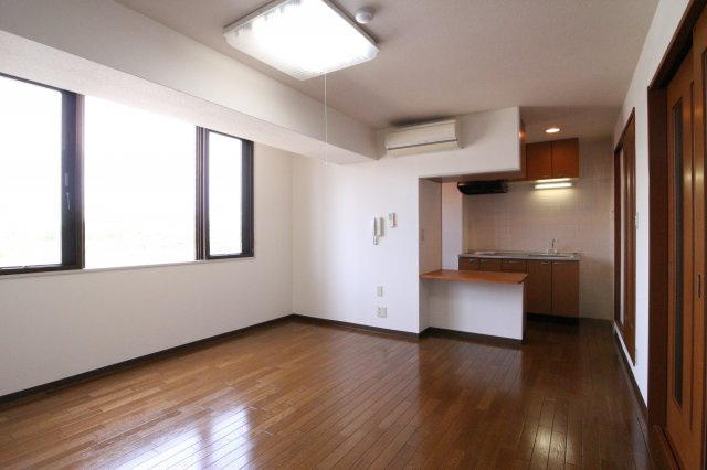 YKハイツ西明石のその他