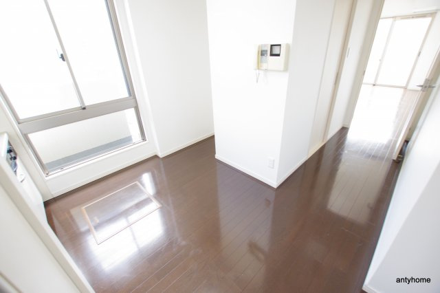 プルメリア新大阪　仲介手数料無料の洋室