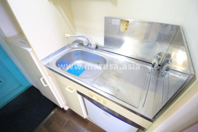 フレクション堀川のキッチン