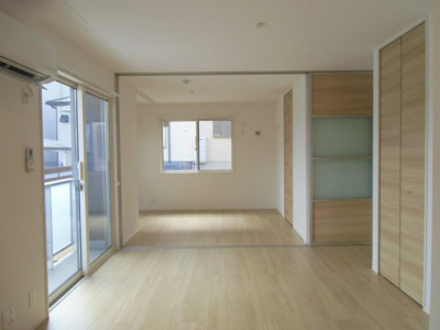 【居間・リビング】 | エミネンス久米田