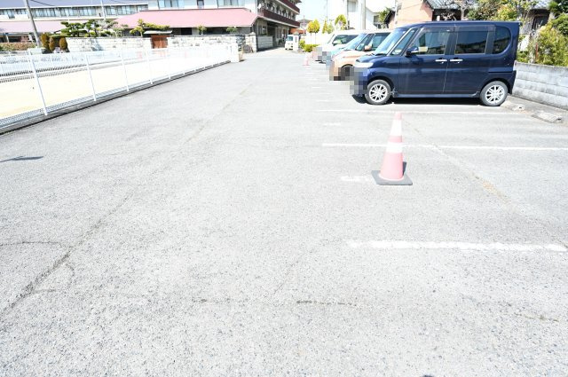【駐車場】 | サンリッチ