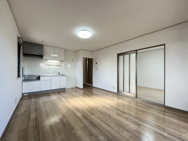 セジュールアイリスの居間・リビング