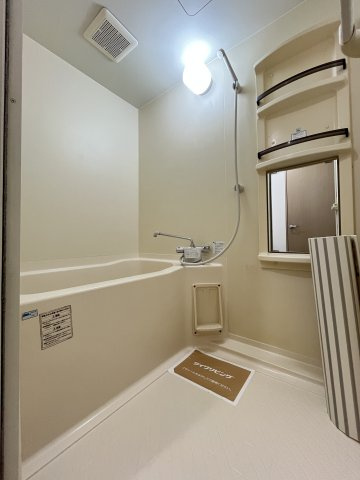 セジュールアイリスの浴室