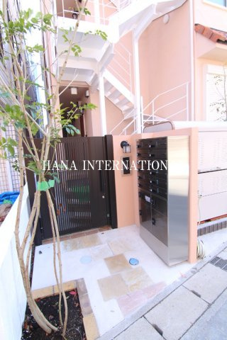 La・Provence・du・URAYASUのエントランス