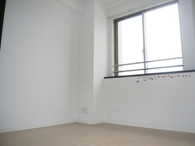 アルフィーネ久留米諏訪野町【キャッシュバック対象物件】の洋室