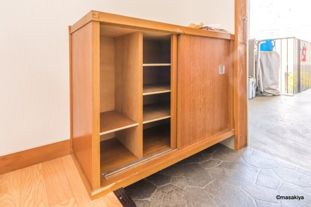 コーポ吉田の玄関