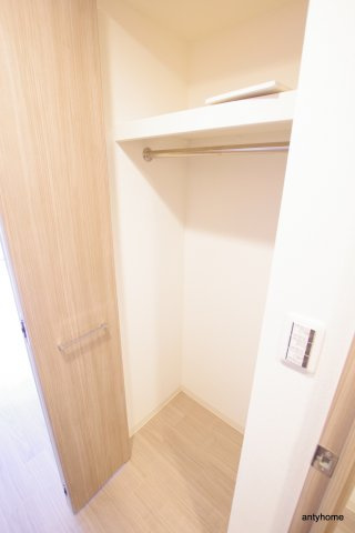 PHOENIX新大阪　仲介手数料無料の収納