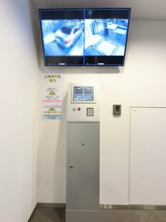 【駐車場】
