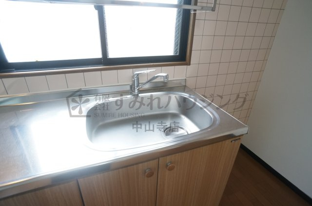 エンジェル坂下の洗面所