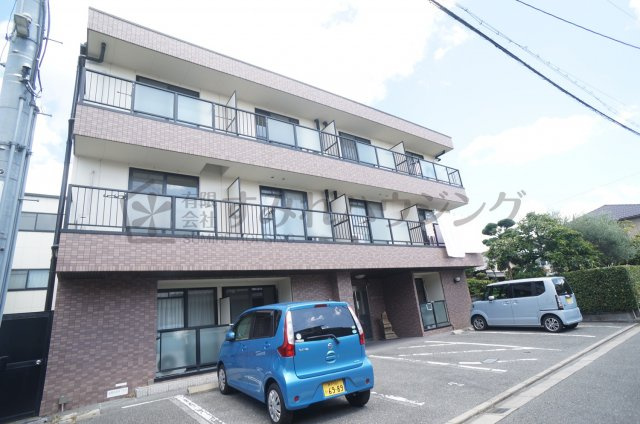 エンジェル坂下の外観