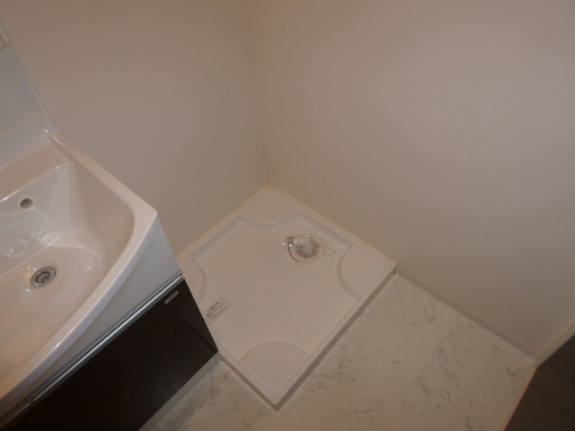 カーサひまわりⅡのその他|洗濯機置場