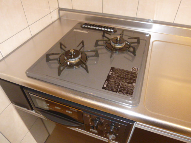 カーサひまわりⅡのキッチン|２口ガスコンロつき