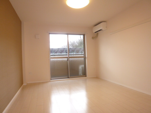 カーサひまわりⅡの居間・リビング