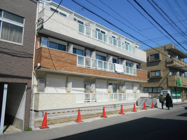 パルトネール市川の外観