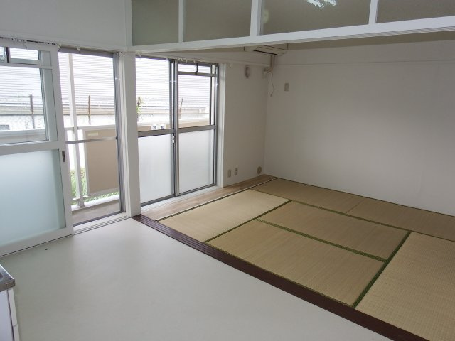 ビレッジハウス中桜田の居間・リビング