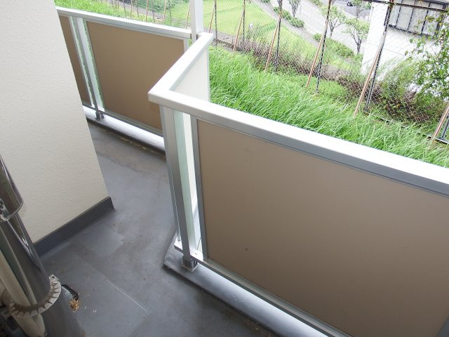 ビレッジハウス中桜田のバルコニー