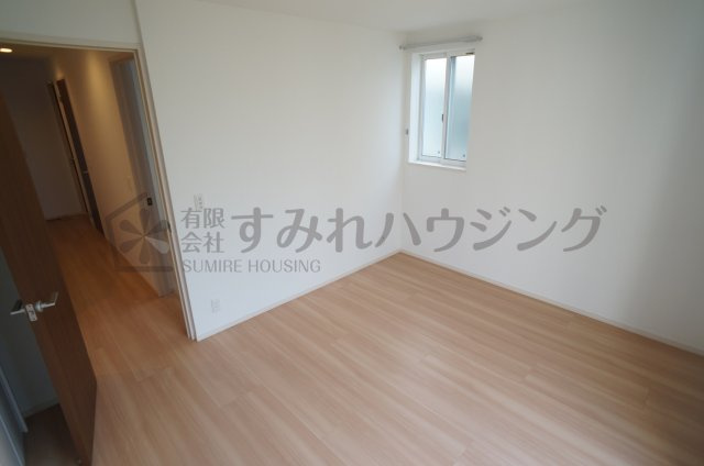 シャレー山手台の洋室