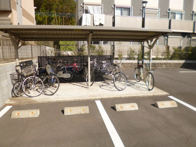 エクセルヴィレッジD棟のその他共用部分|駐輪場