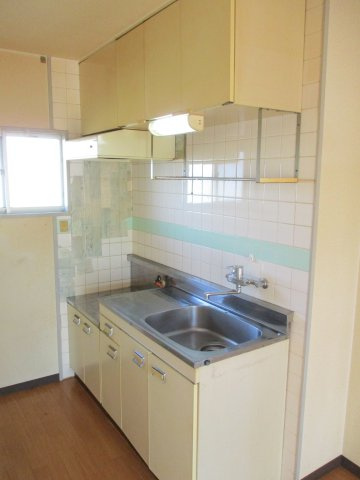 サンビレッジ津福のキッチン|お料理しやすいキッチンです