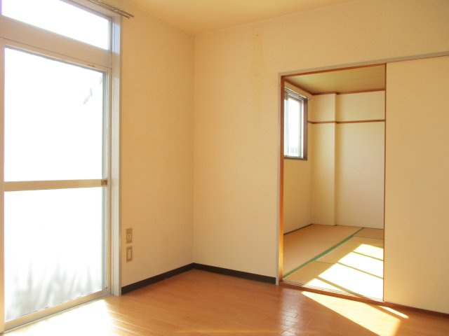 サンビレッジ津福の内装|内装は落ち着いています