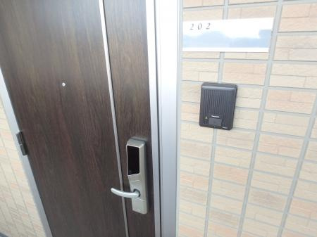 リジエール西仙北の玄関